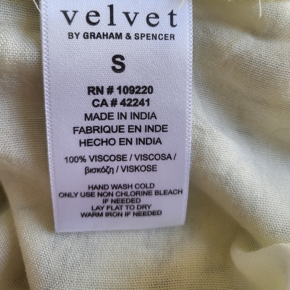 Velvet by Graham&Spencer Genna Cold Shoulder Knee Length Dress sz S Yellow/Cream - Picture 8 of 9